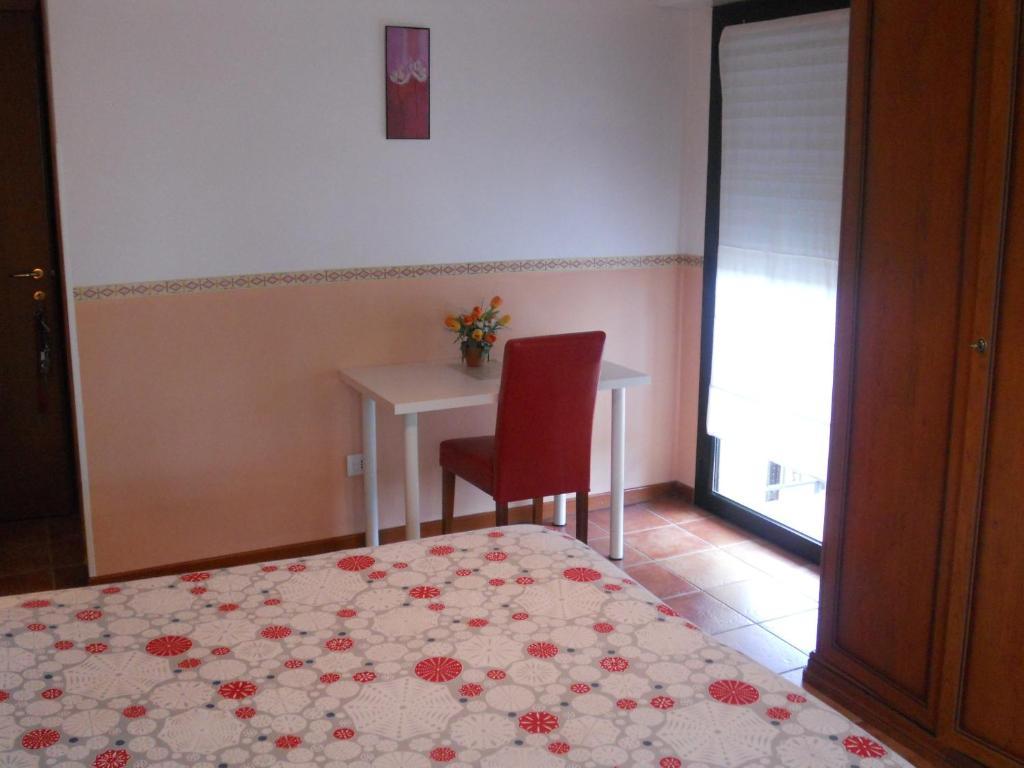 Madonna Della Neve Hotel Pettenasco Quarto foto