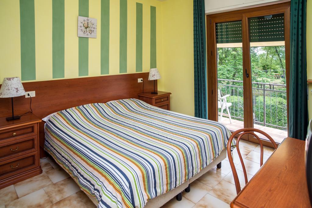 Madonna Della Neve Hotel Pettenasco Exterior foto